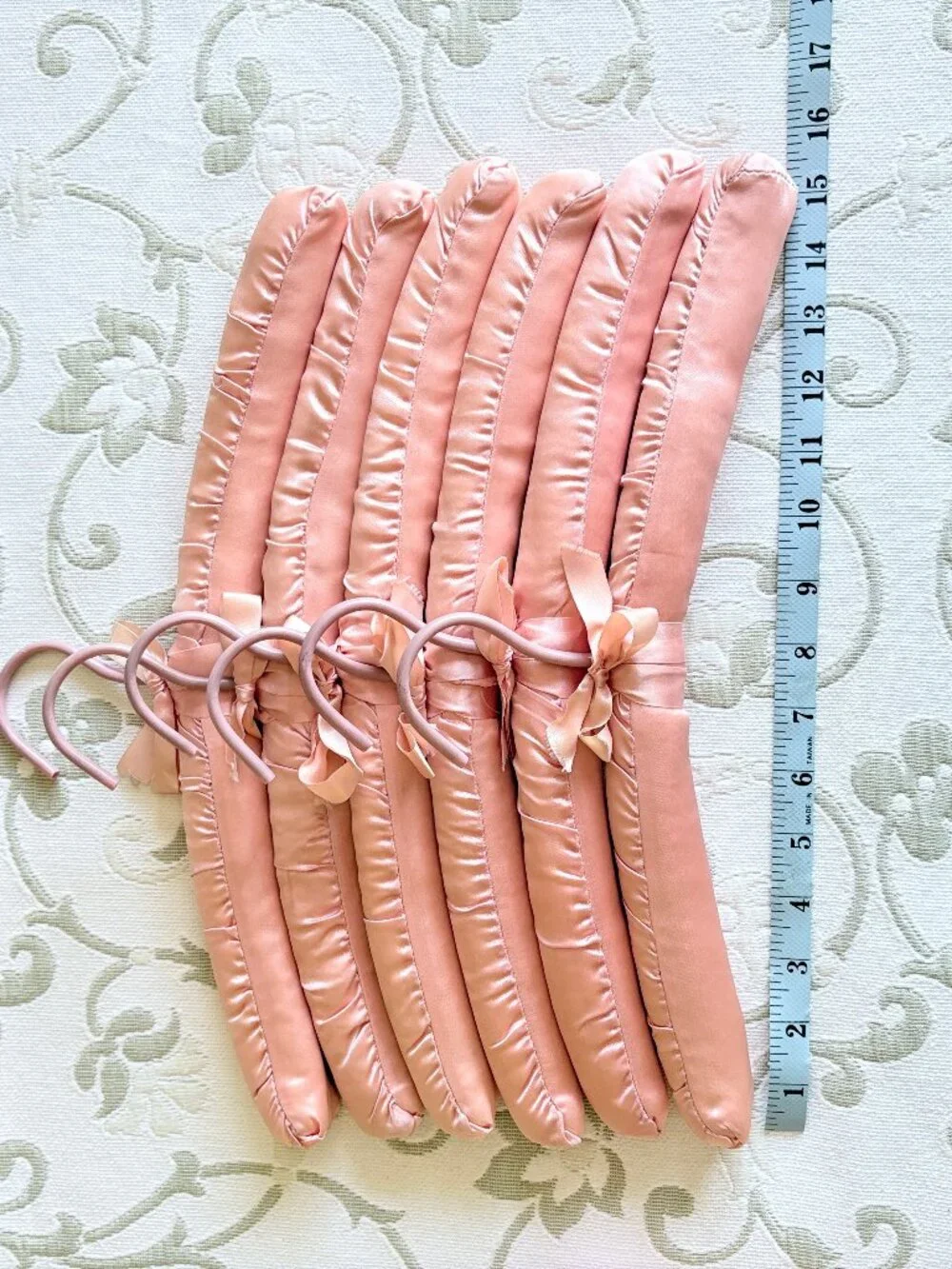 Set of 6 Elegant Satin Padded Hangers Ribbon & Bow Accent NOS